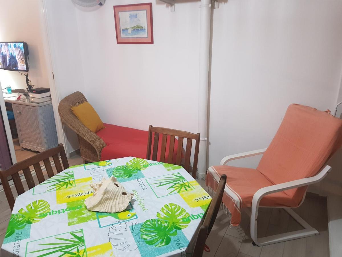 Studio Kasanaco Avec Vue La Baie De Fort De France 莱特鲁瓦西莱 外观 照片