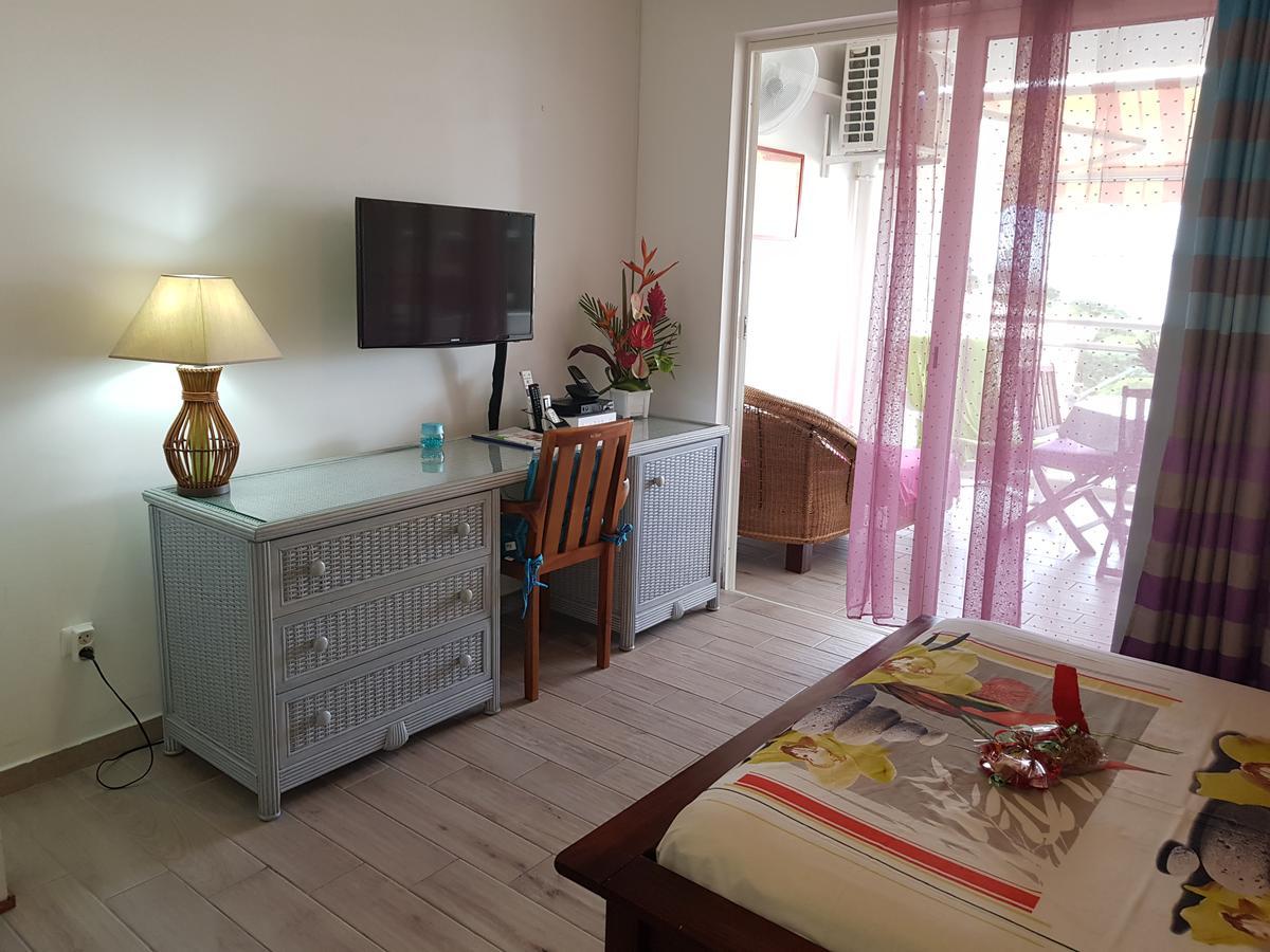 Studio Kasanaco Avec Vue La Baie De Fort De France 莱特鲁瓦西莱 外观 照片